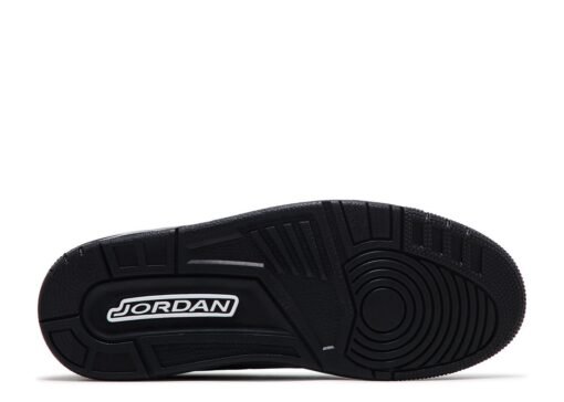 Air Jordan Jordan 3 Retro 'Black Cat' 2025 - Image 4